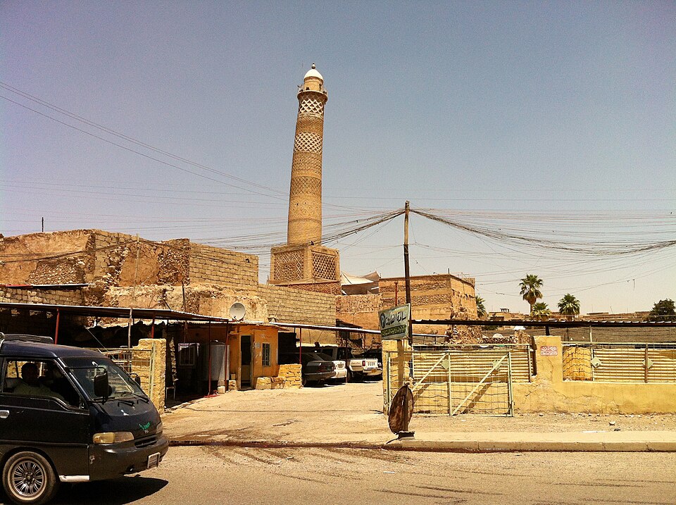 Fayl:منارة الحدباء.jpg