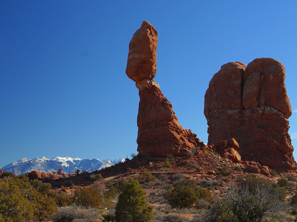 Fayl:Arches 4 bg 012003.jpg