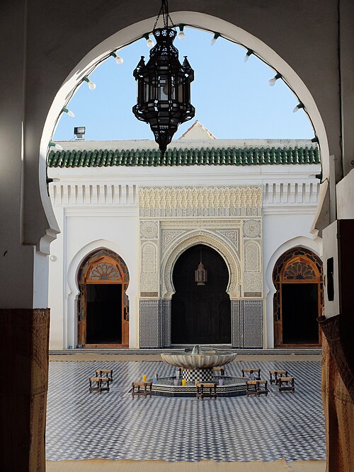 Fayl:Meknes Grand Mosque courtyard.jpg