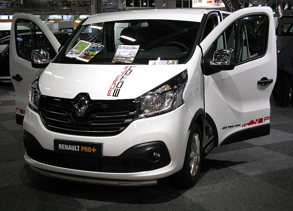 Fayl:Renault Trafic 3 fl.jpg