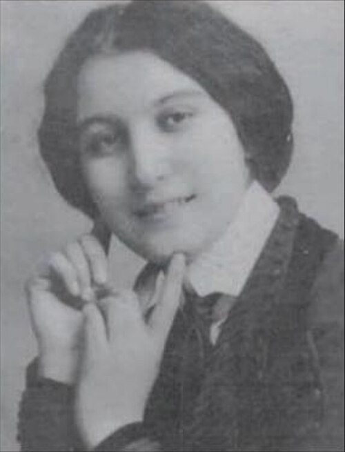 Fayl:Hatice Şadiye Hanım.jpg