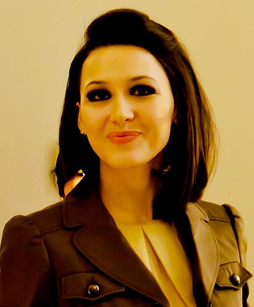 Fayl:Lola Yuldasheva (23.03.2012).jpg