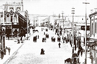 Nikolayevskaya koʻchasi kunduzi