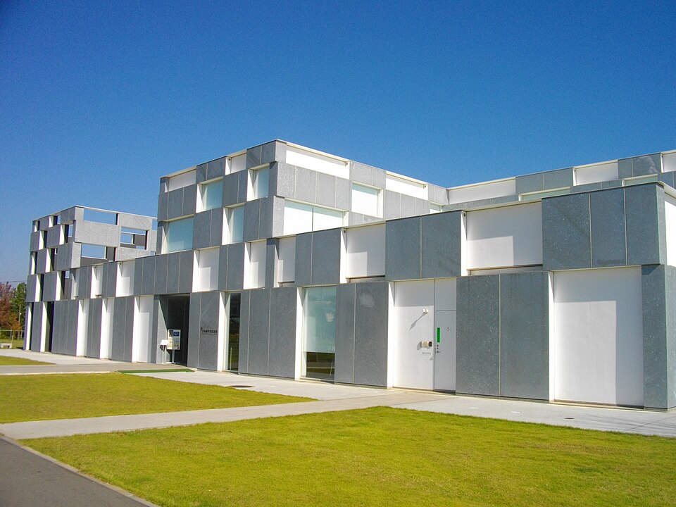 Fayl:Yokaren Peace Memorial Museum.JPG