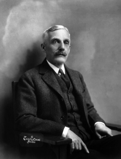 Fayl:AWMellon.jpg