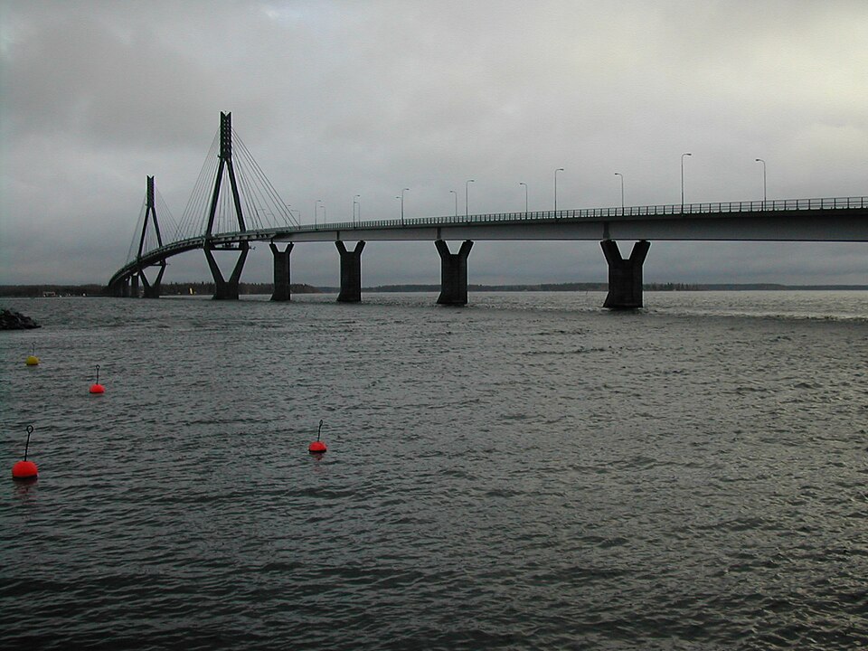 Fayl:Replot Bridge in Korsholm.jpg