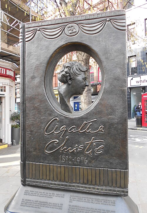 Fayl:Agatha Christie Memorial (cropped).jpg