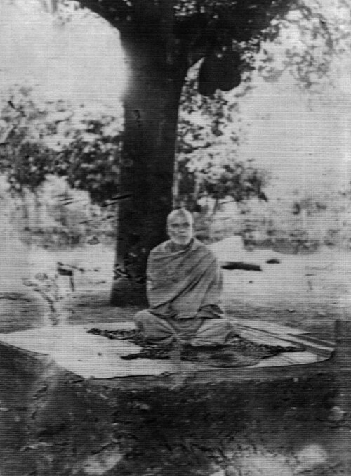 Fayl:Sree Narayana guru at Meditation.jpg