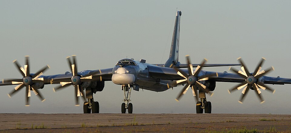 Fayl:Tupolev Tu-95 Marina.jpg