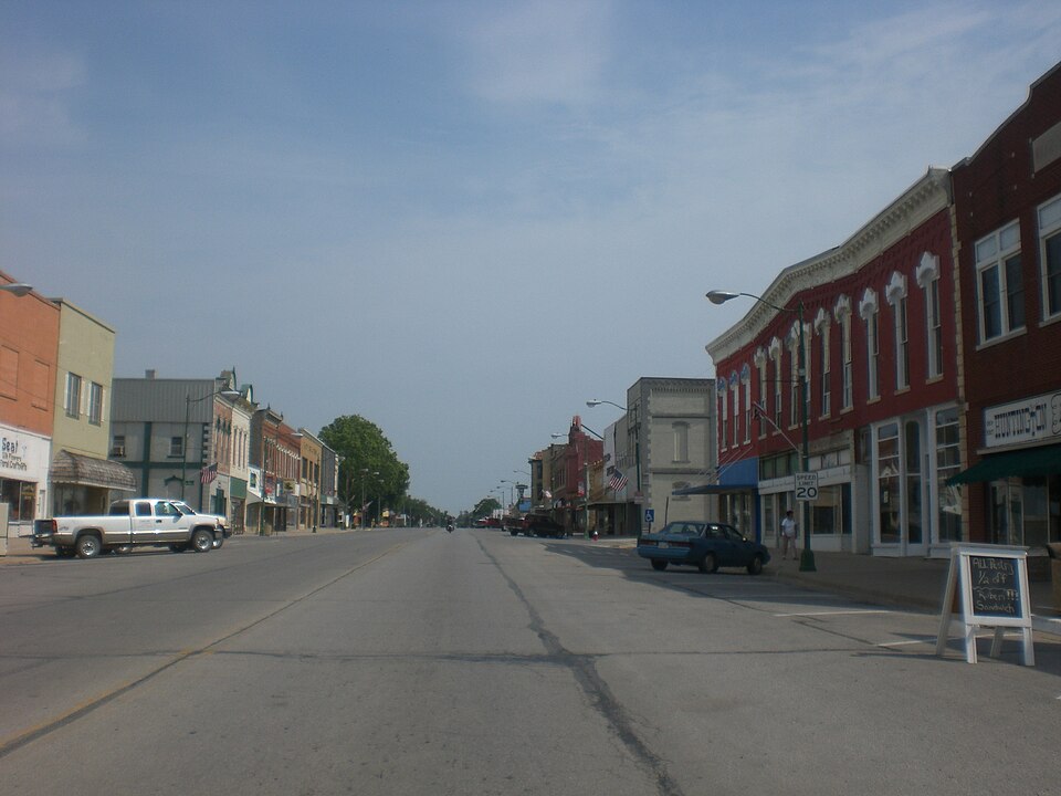 Fayl:Eureka KS Main St.JPG