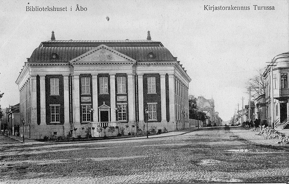 Fayl:Turun kirjastorakennus.jpg