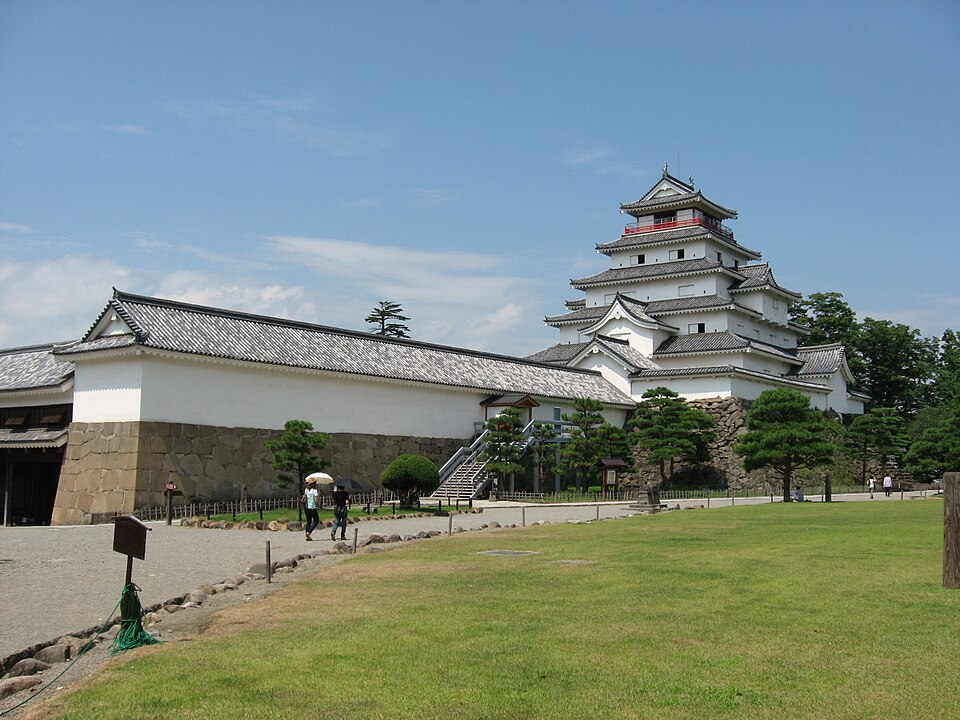 Fayl:Aizuwakamatsu Castle 04.jpg