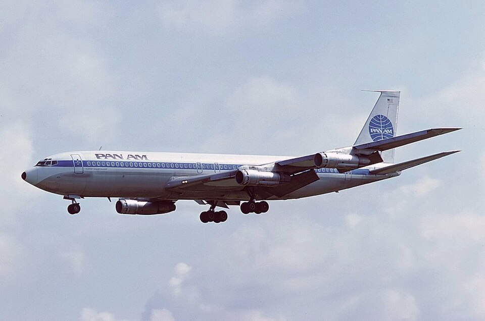 Fayl:Boeing 707-321B Pan Am Freer.jpg