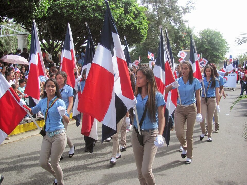 Fayl:Dominican Republic People.JPG