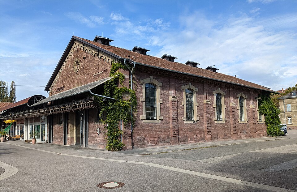 Fayl:Karlsruhe-Alter Schlachthof-16-Fleischmarkthalle-2021-gje.jpg