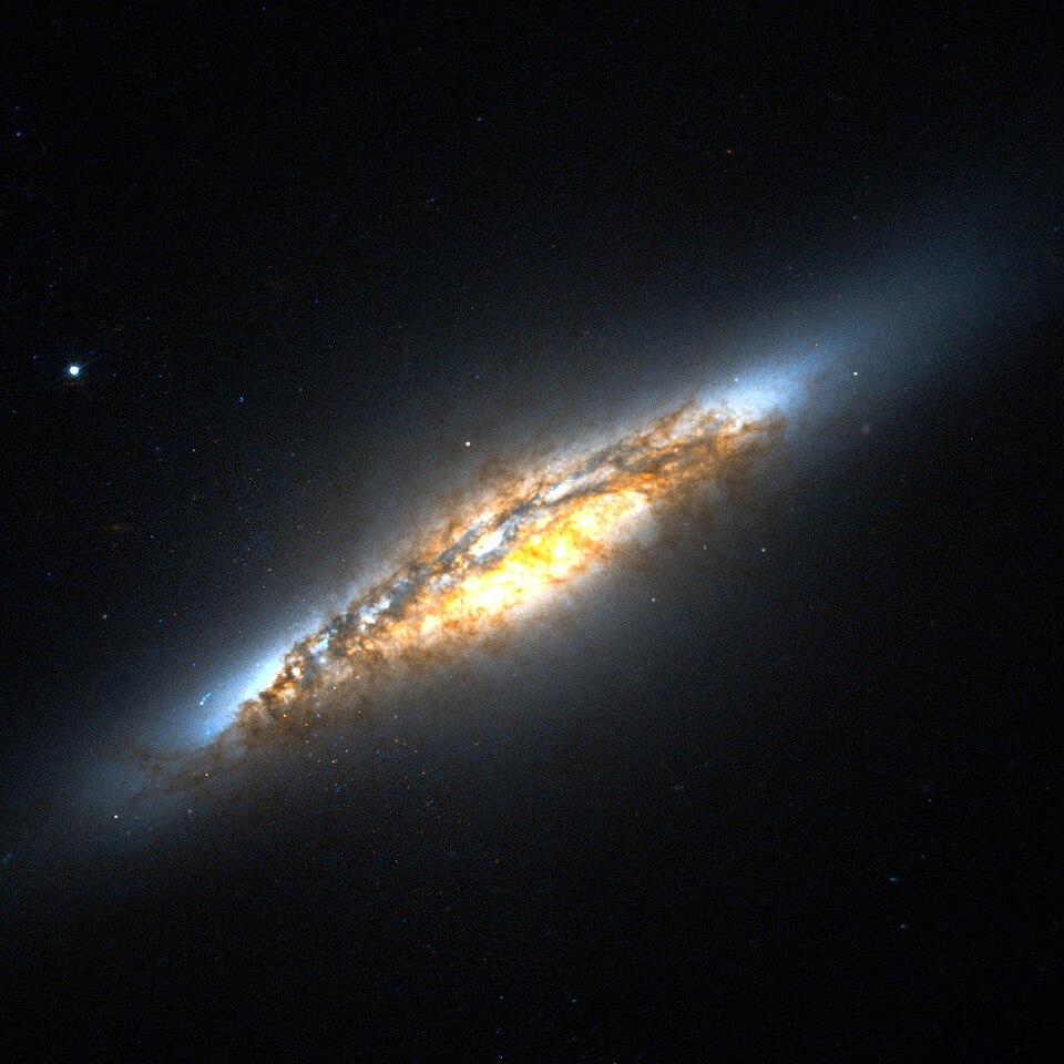 Fayl:NGC 5010.jpg