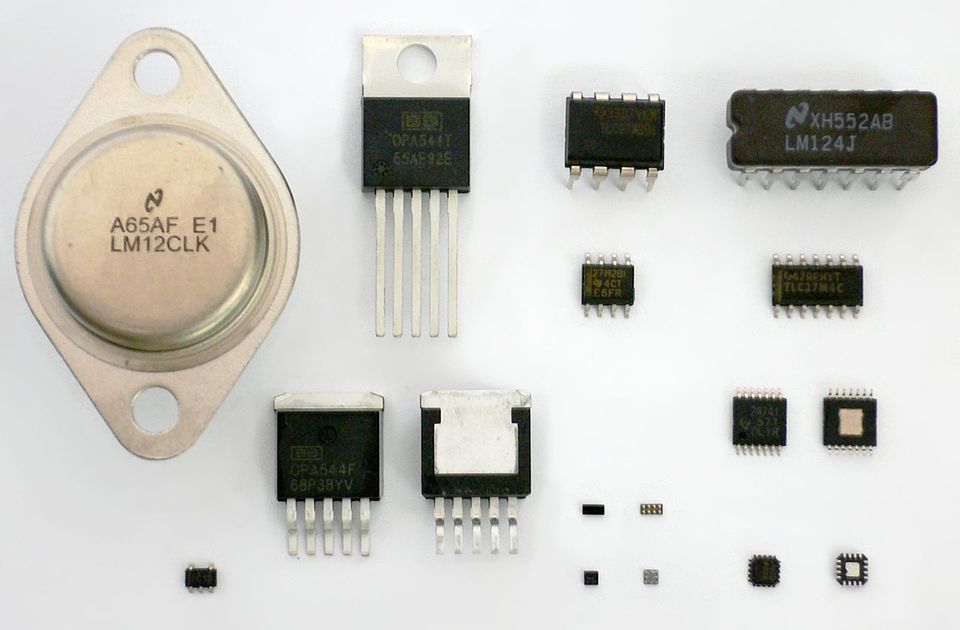 Fayl:OPAMP Packages.jpg