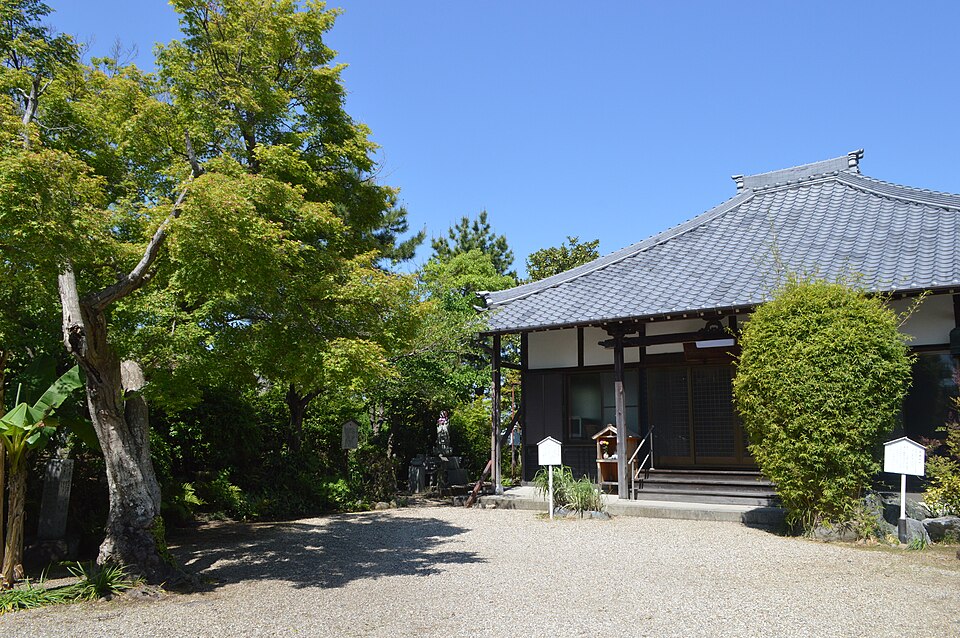 Fayl:Zaigen-ji Chiryu 2016-05 ac (2).jpg