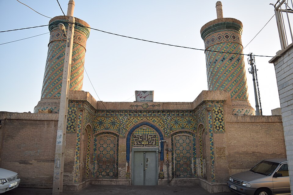 Fayl:ورودی مسجد خانم.jpg