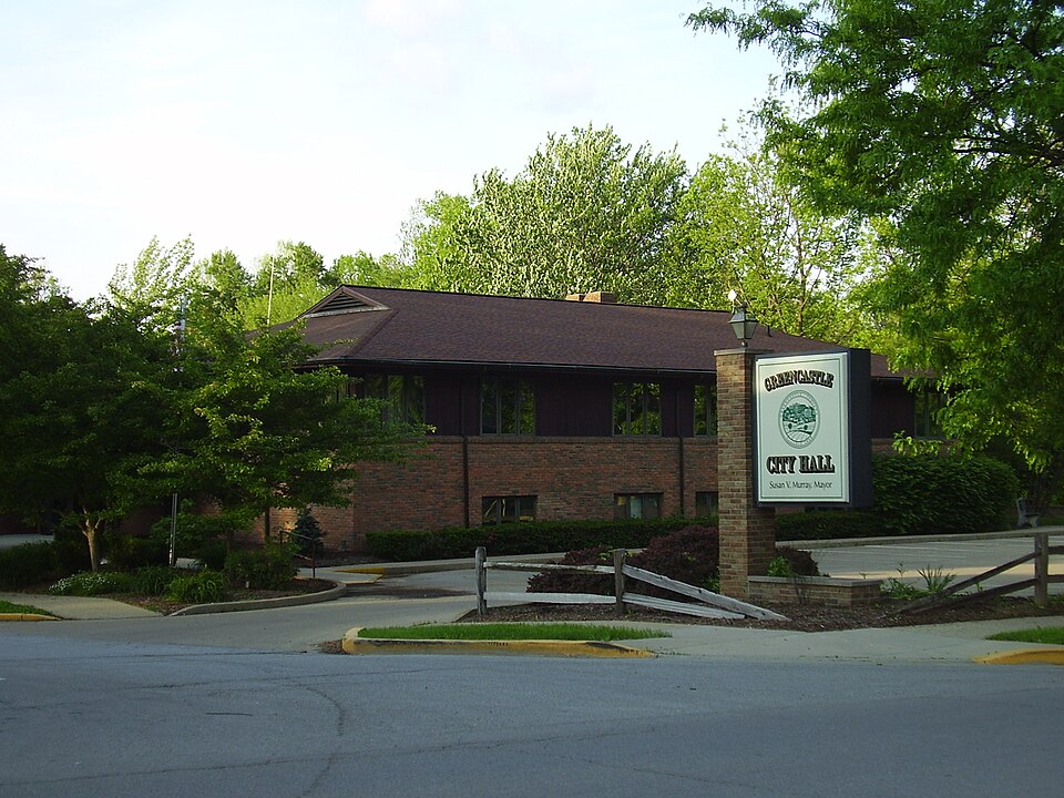 Fayl:GreencastleINCityHall.JPG