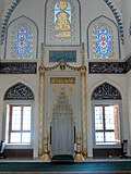 Ichki qismida mehrob ko‘rsatilgan