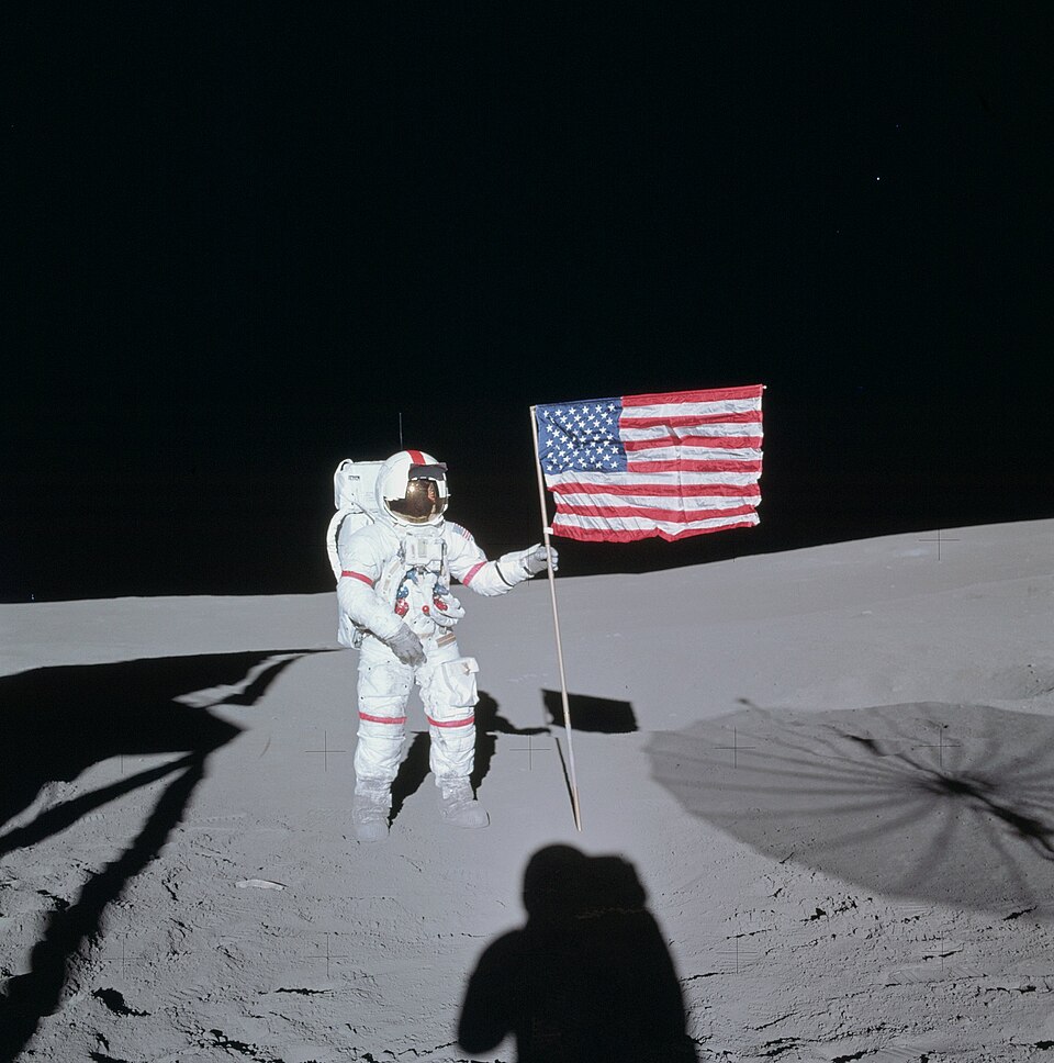 Fayl:Apollo 14 Shepard.jpg