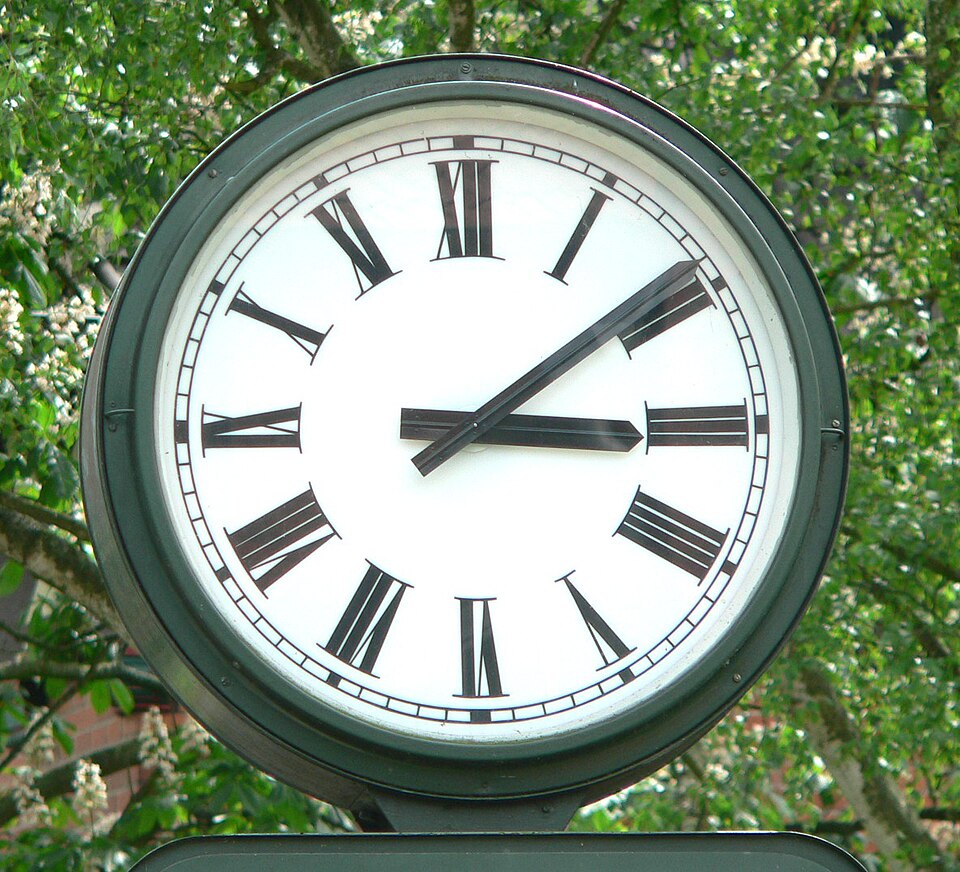 Fayl:BadSalzdetfurthBadenburgerStr060529.jpg
