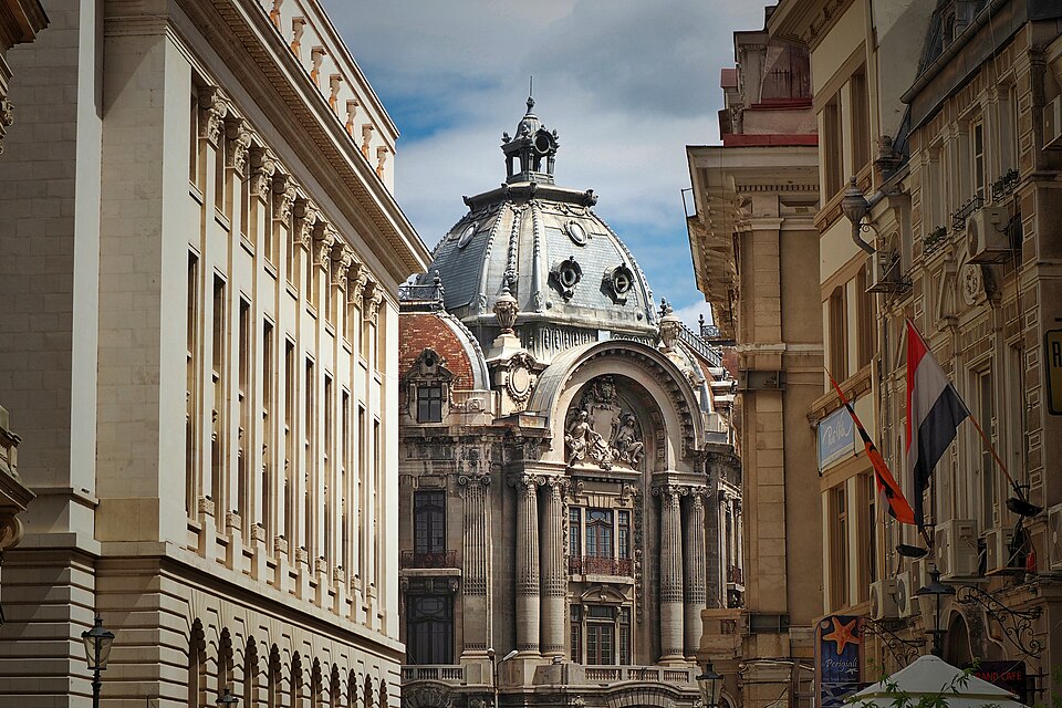 Fayl:Bucharest - Smârdan Street (28547822606).jpg