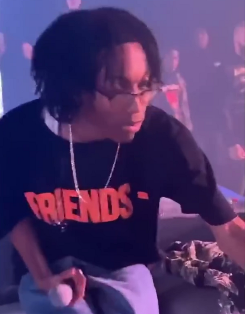 Fayl:Lil Tecca 2019.png