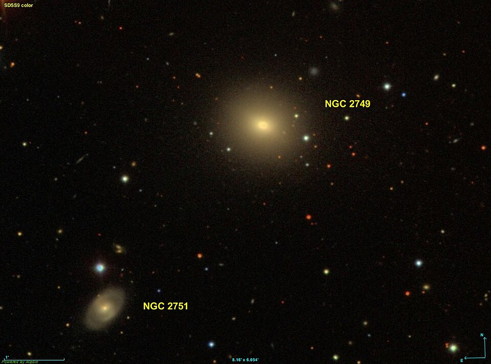 Fayl:NGC 2749 SDSS.jpg