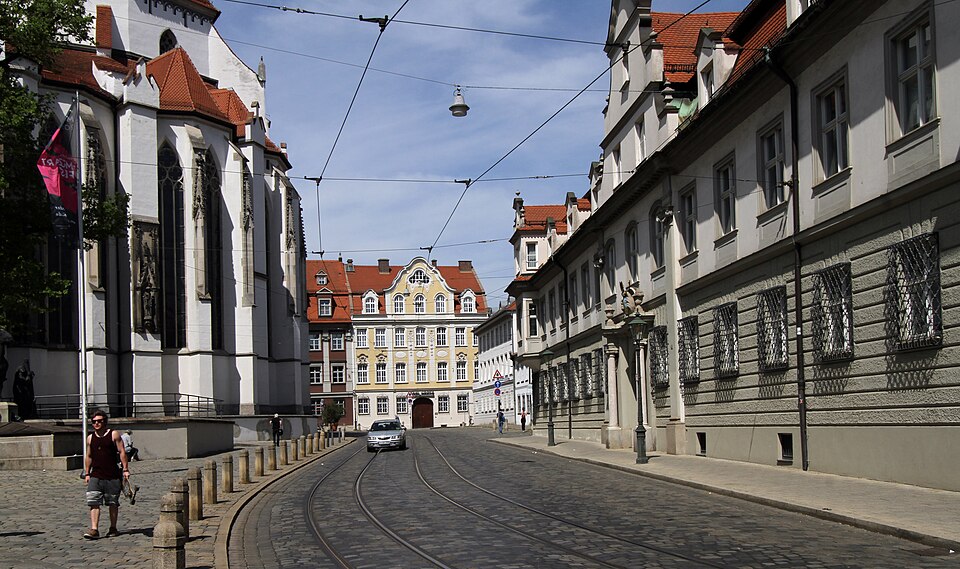 Fayl:Augsburg-Dom-08-Hoher Weg-gje.jpg
