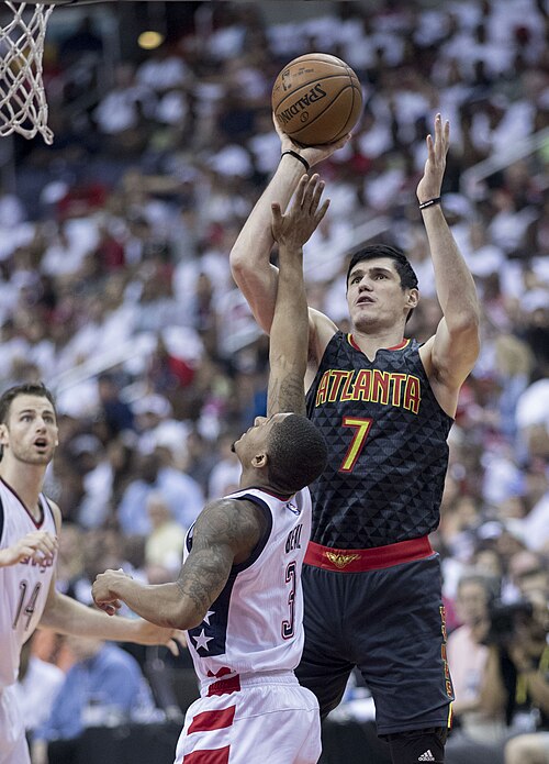 Fayl:Ersan Ilyasova (34041818796).jpg