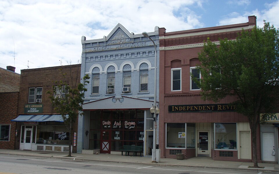 Fayl:Litchfield Downtown 3.JPG