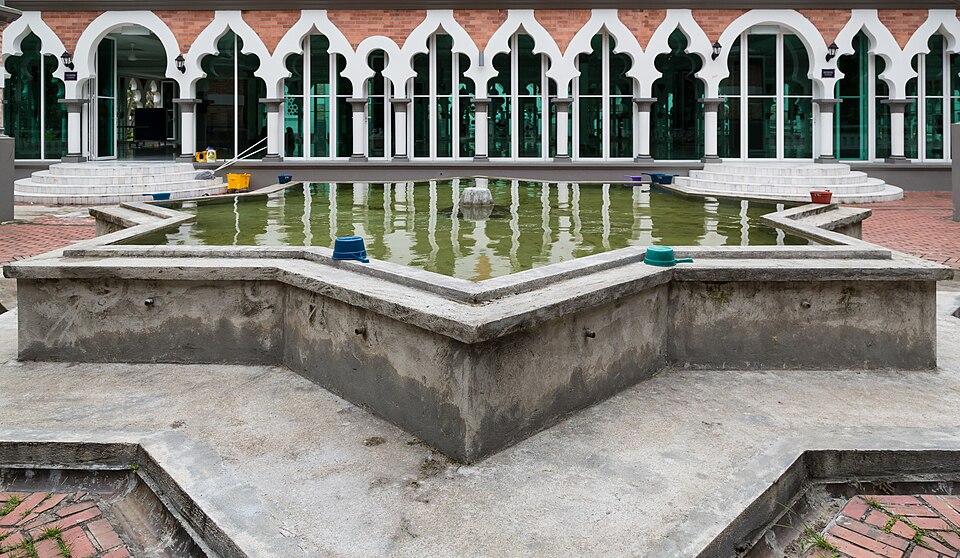 Fayl:Kuala Lumpur Malaysia Masjid-Jamek-01.jpg