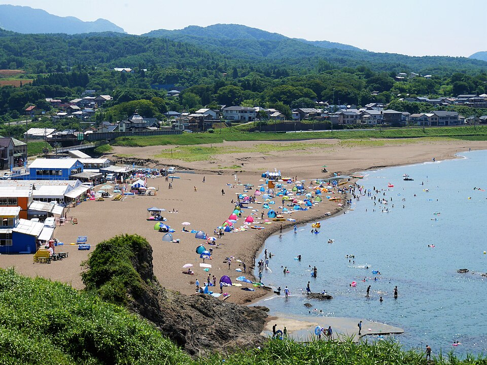 Fayl:Kujiranami beach.jpg