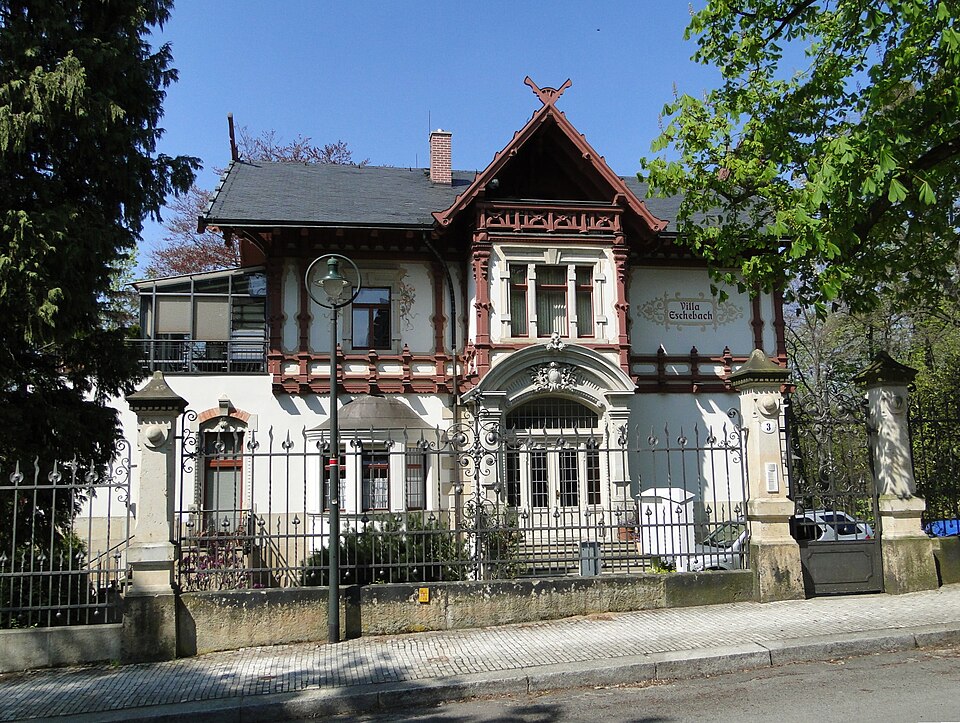 Fayl:Villa Eschebach Weißer Hirsch Dresden.JPG