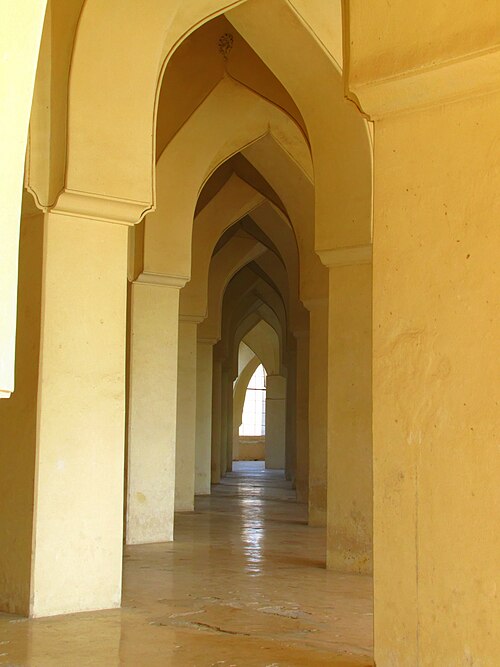 Fayl:Archs@Jama Masjid.jpg