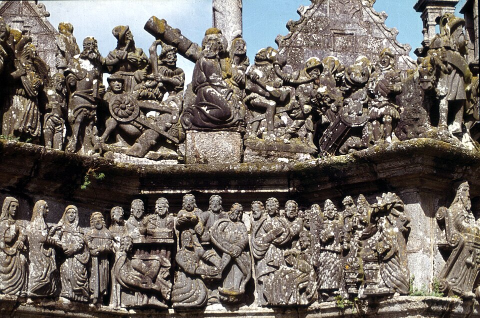 Fayl:Guimiliau-118-Calvaire-Figuren einer Seite-1978-gje.jpg