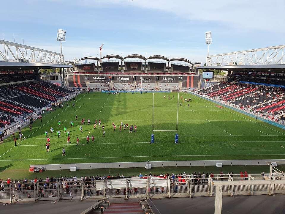 Fayl:Matmut stadium de gerland.jpg