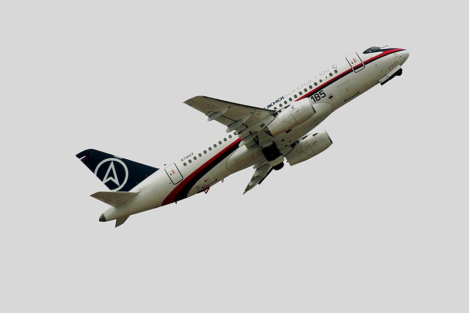 Fayl:Sukhoi Superjet 100.jpg