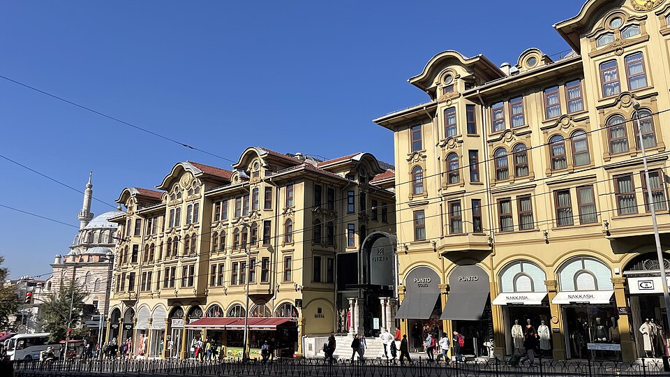 Fayl:Tayyare Apartments.jpg