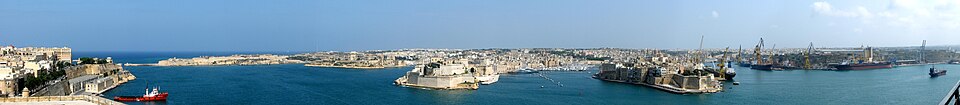 Fayl:Valletta Grand Harbour Panorama.jpg