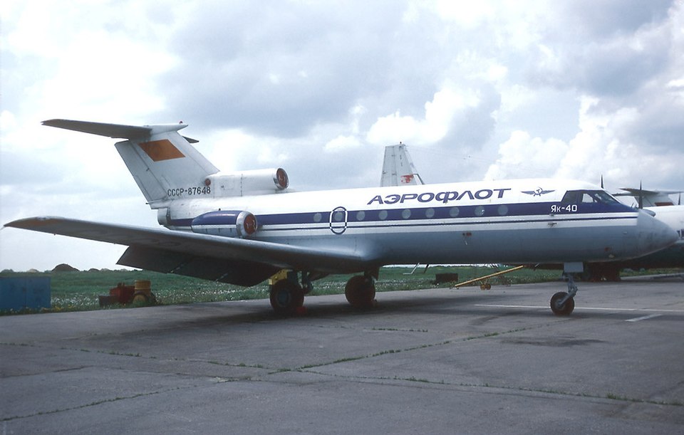 Fayl:Yakovlev Yak-40, Aeroflot AN1083660.jpg