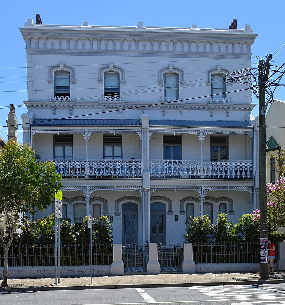 Fayl:(1)Italianate house Avoca Street.jpg