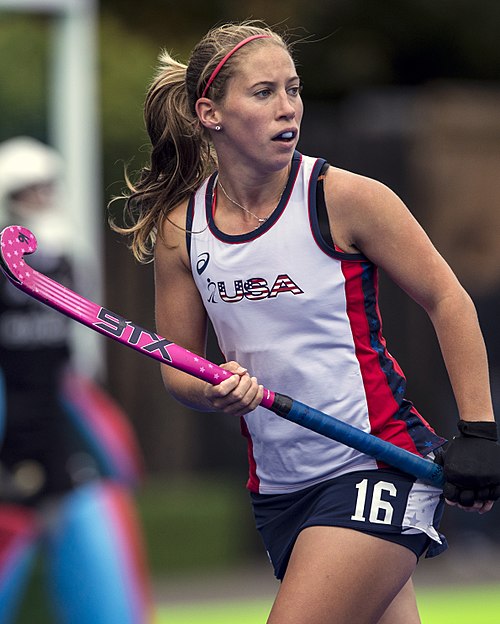 Fayl:Katie Bam USA 2.jpg