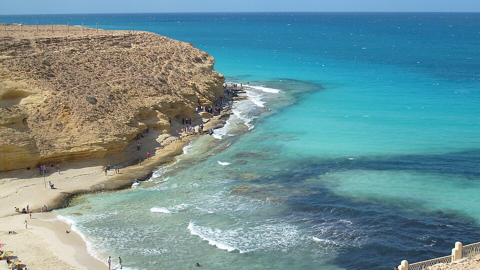 Fayl:Mersa Matrouh beach.jpg