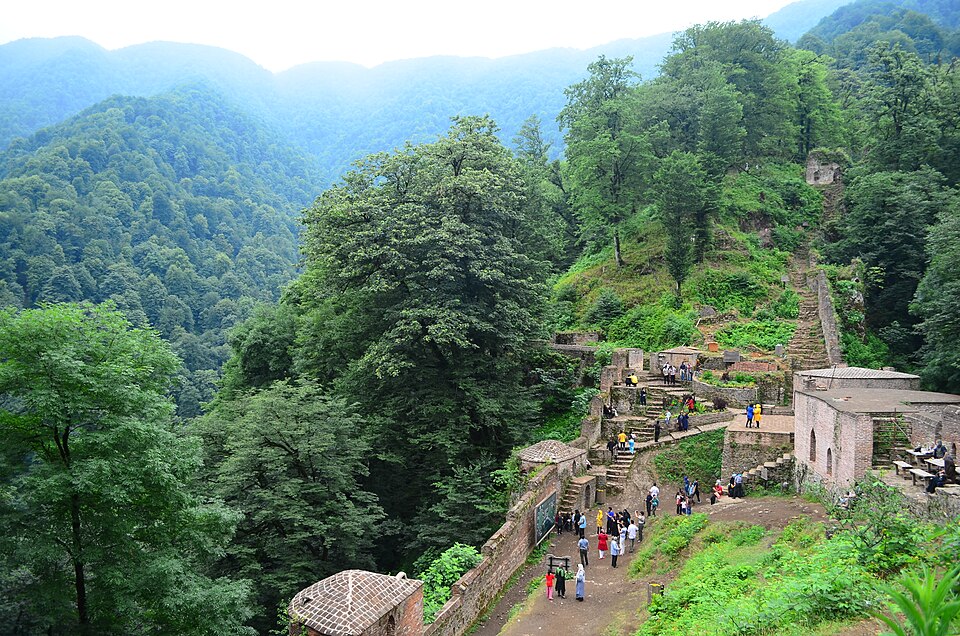 Fayl:Rudkhan Castle DSC 0474.jpg