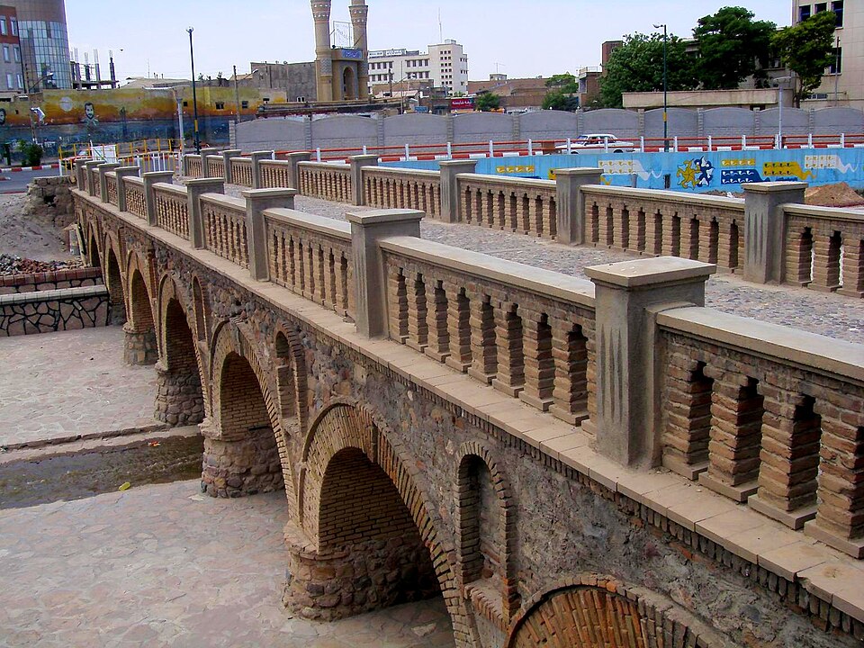 Fayl:Ghari Bridge.JPG