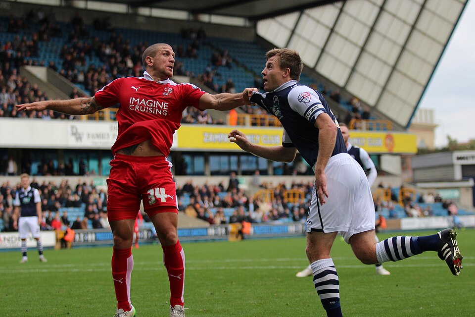 Fayl:Millwall Vs Swindon Town (22256587135).jpg