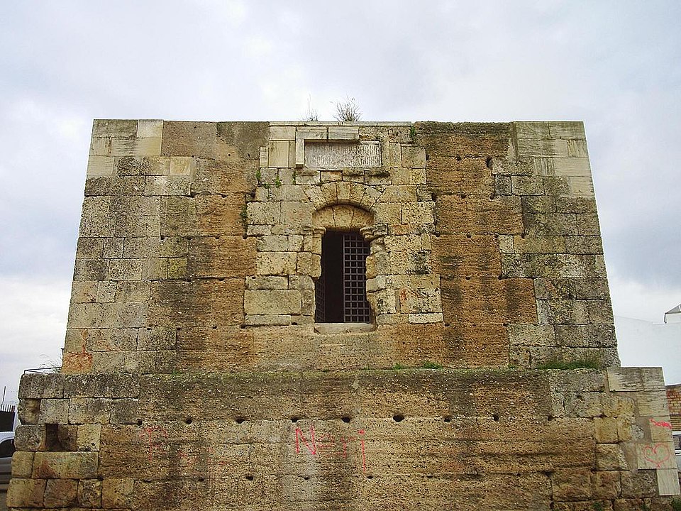 Fayl:TORRE DE DON FADRIQUE 13-01-06.JPG
